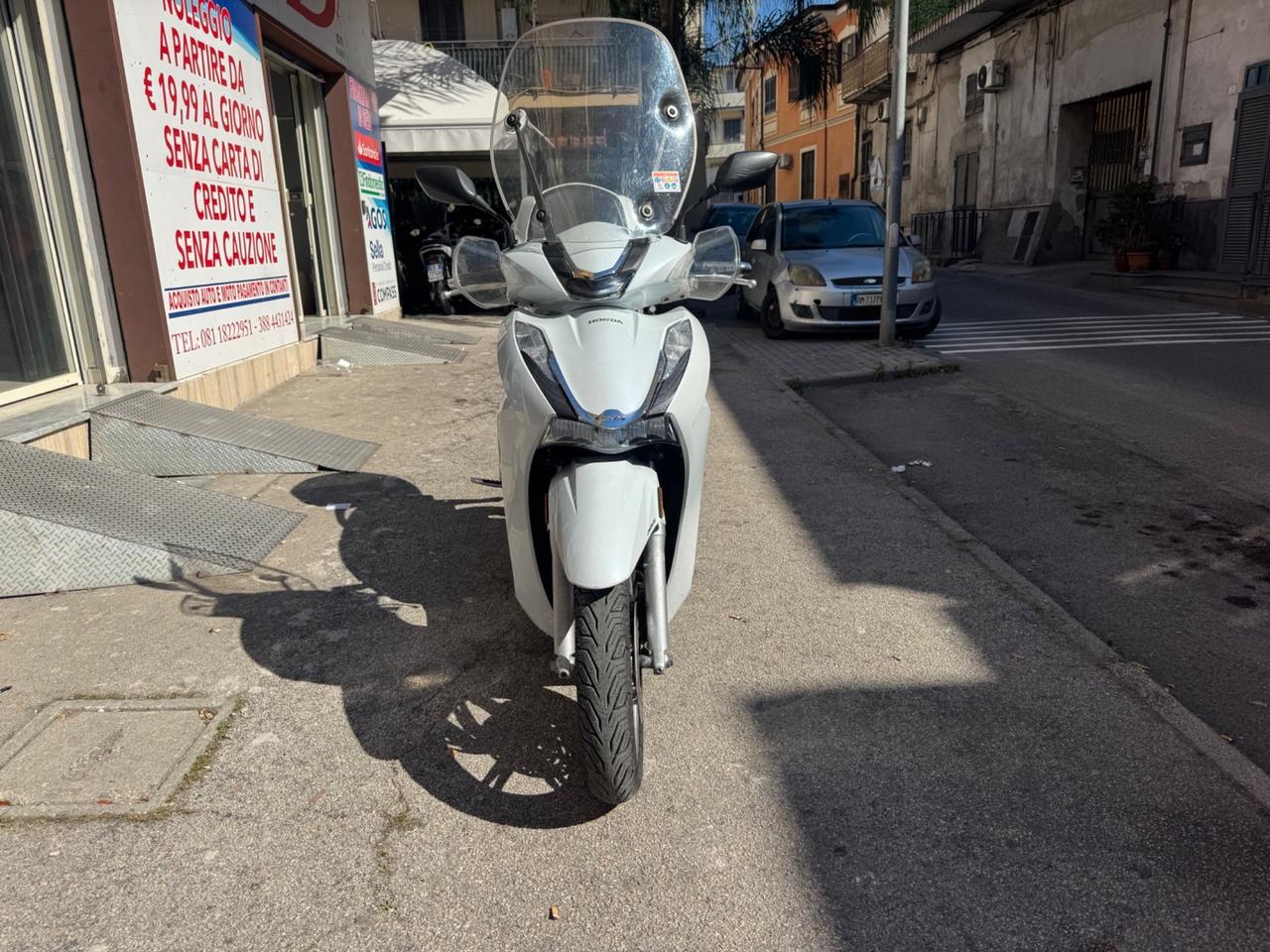 Honda SH 350 Sport