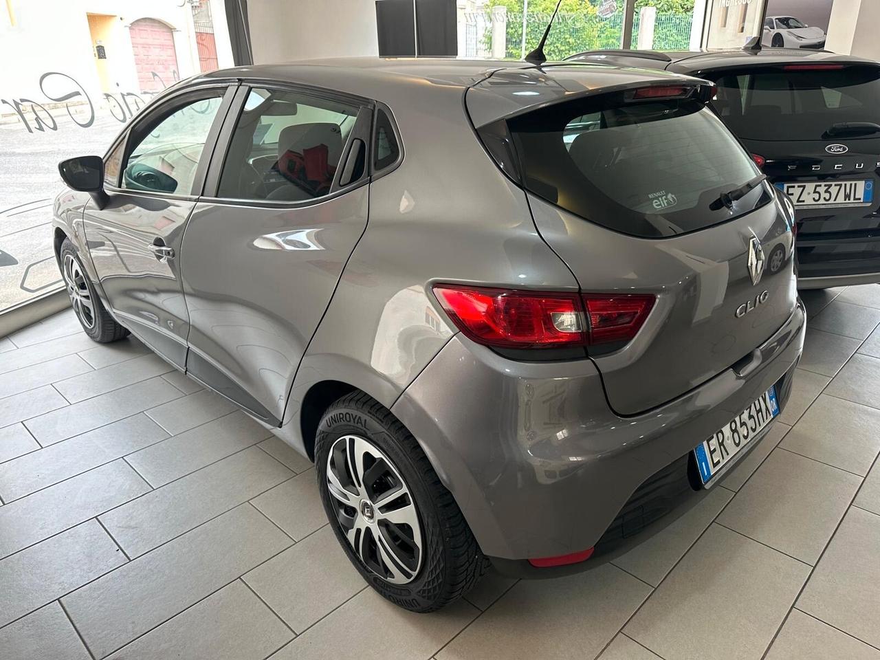 Renault Clio Sporter 1.2 75CV Live
