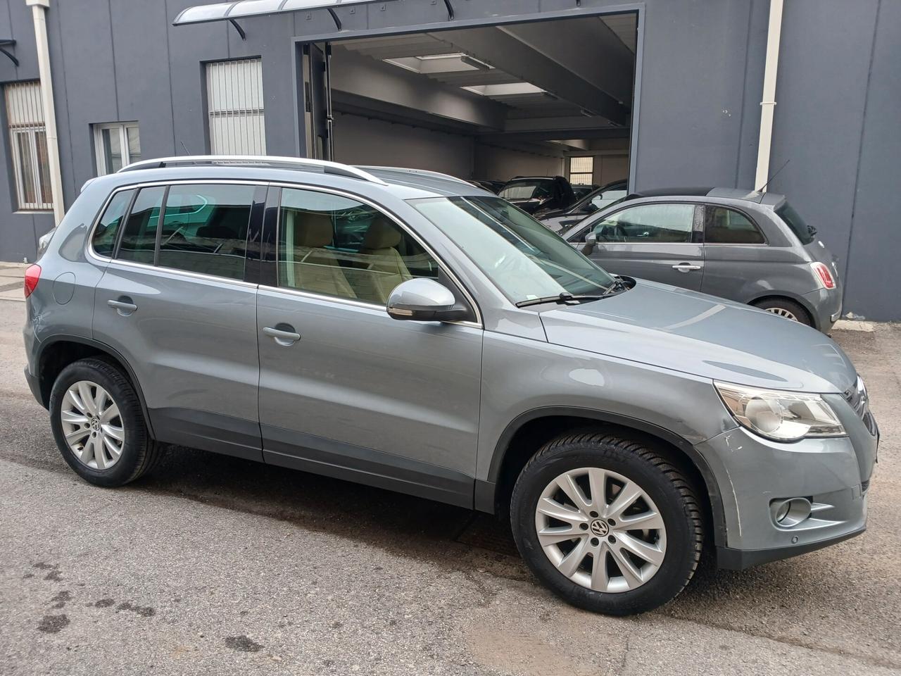 Volkswagen Tiguan 2.0 16V TDI DPF Sport 4motion*PELLE*CERCHI