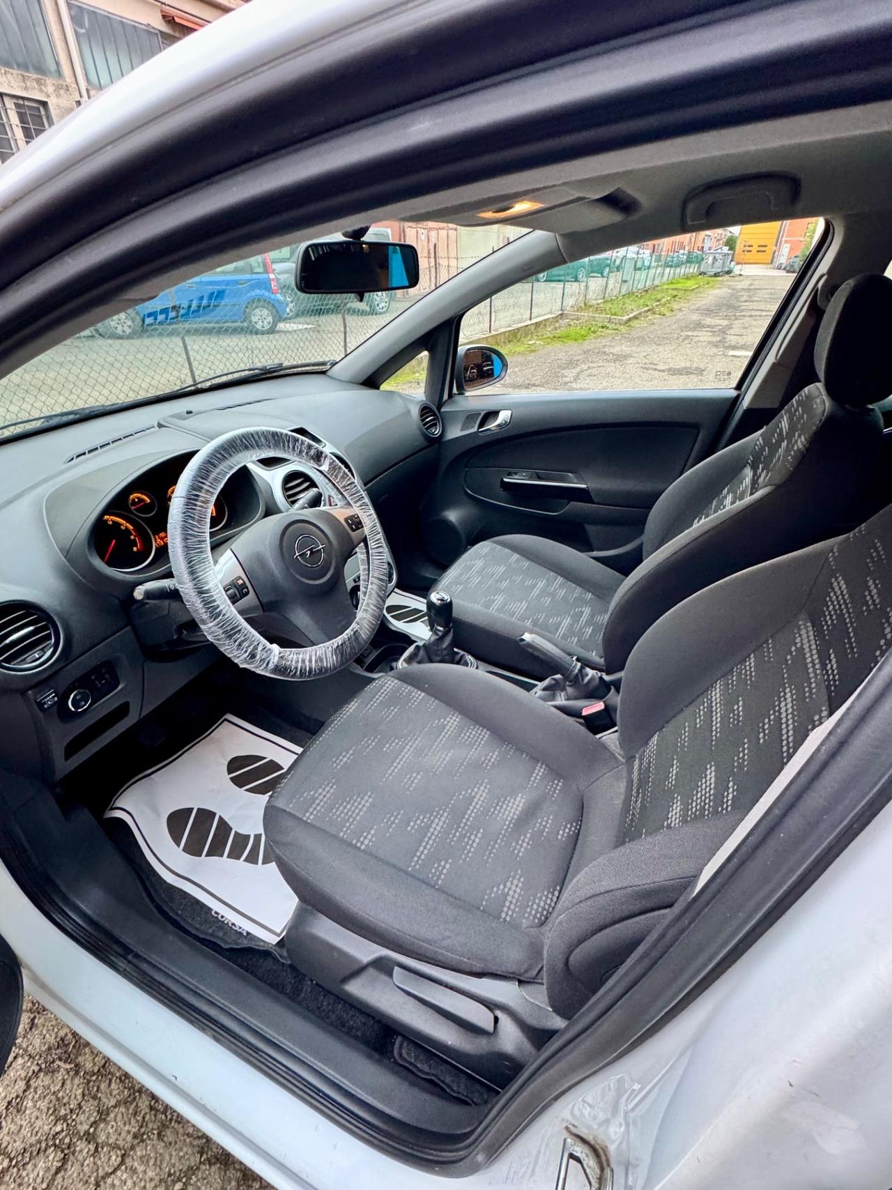 Opel Corsa 1.2 85CV 5 porte GPL-TECH Elective