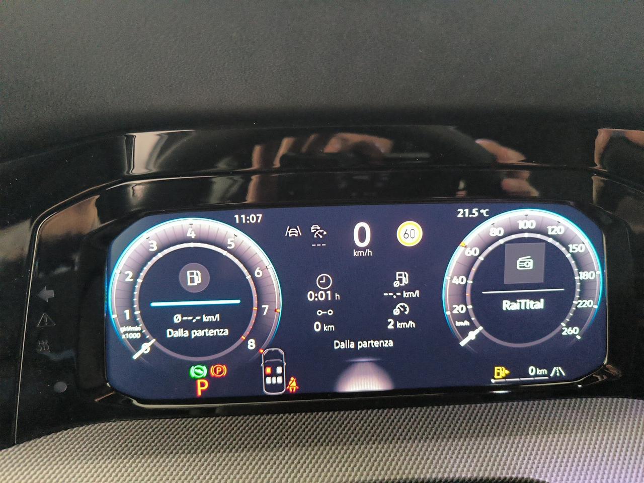 Volkswagen Golf 1.5 etsi r-line plus 150cv dsg