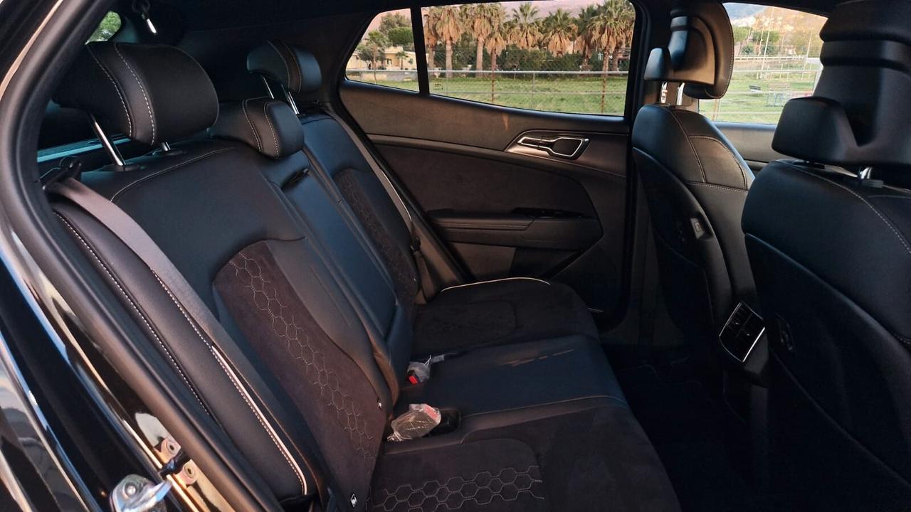 Kia Sportage 1.6 CRDi MHEV DCT GT-line Plus