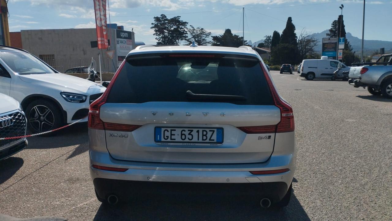Volvo XC 60 XC60 B4 (d) AWD Geartronic Momentum