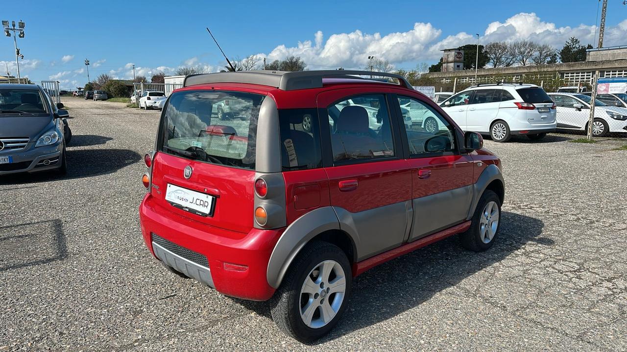 Fiat Panda 1.3 MJT 16V 4x4 Cross