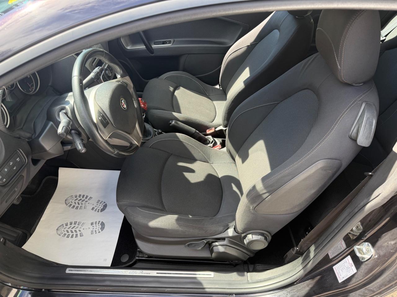 Alfa Romeo MiTo 1.3 JTDm-2 95 CV S&S Distinctive