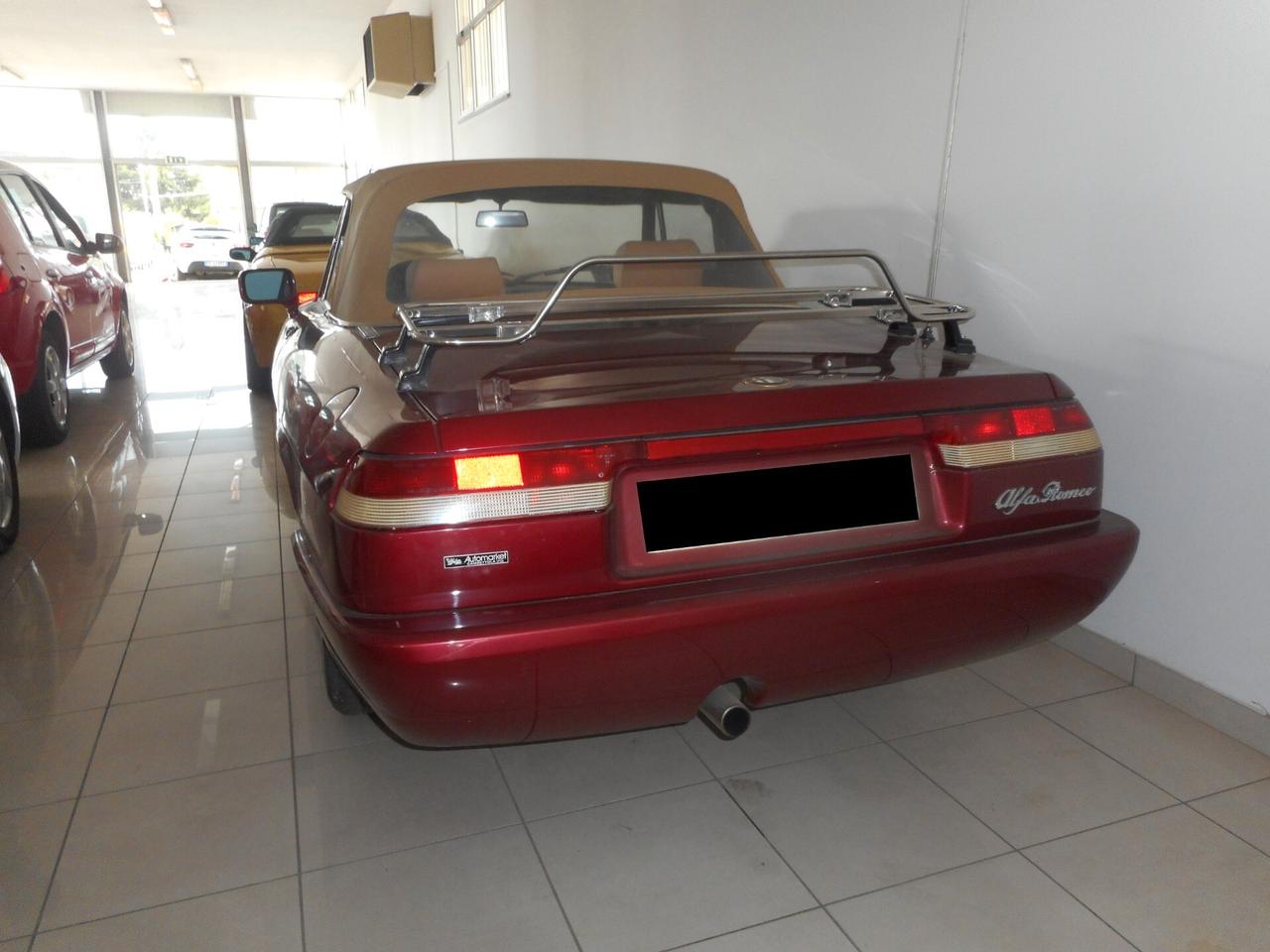 Alfa Romeo Spider 1.6