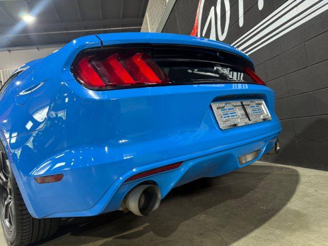 FORD Mustang V6 MANUALE COLORAZIONE UNICA SCARICO SPORTIVO