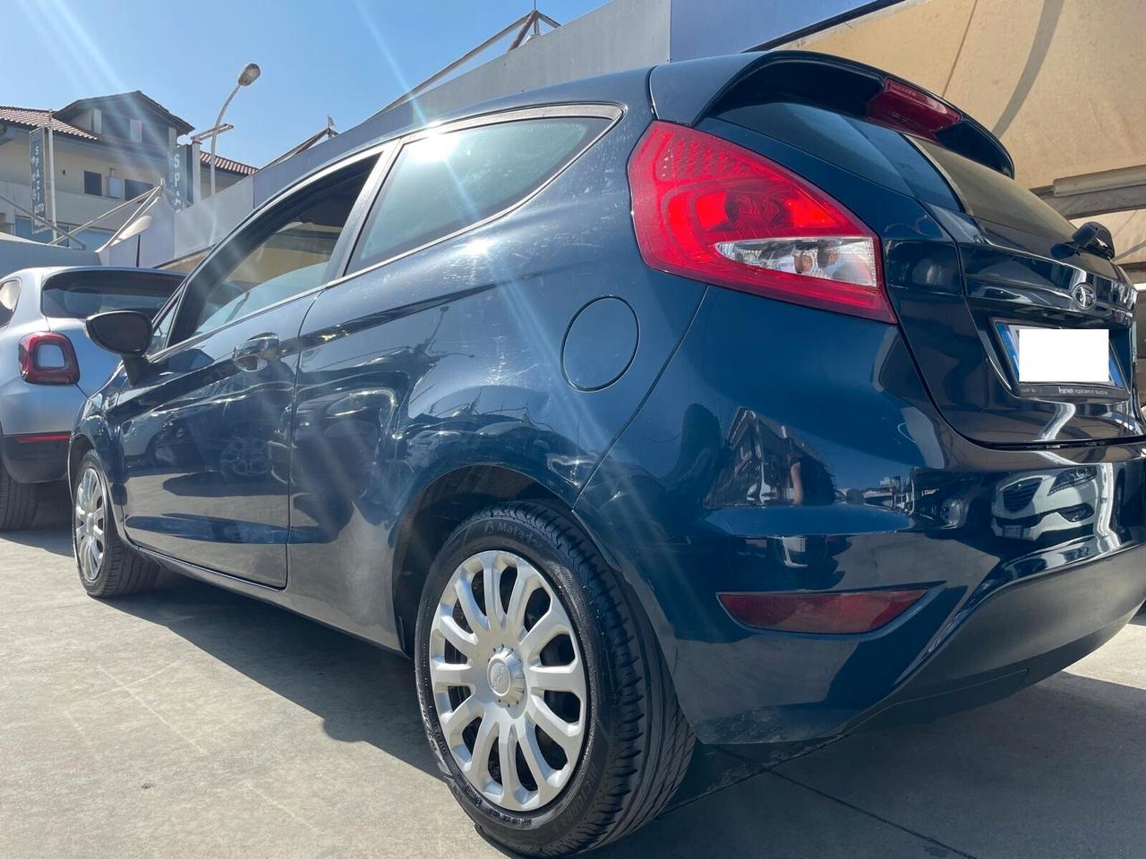 FORD FIESTA 1.4 BENZGPL