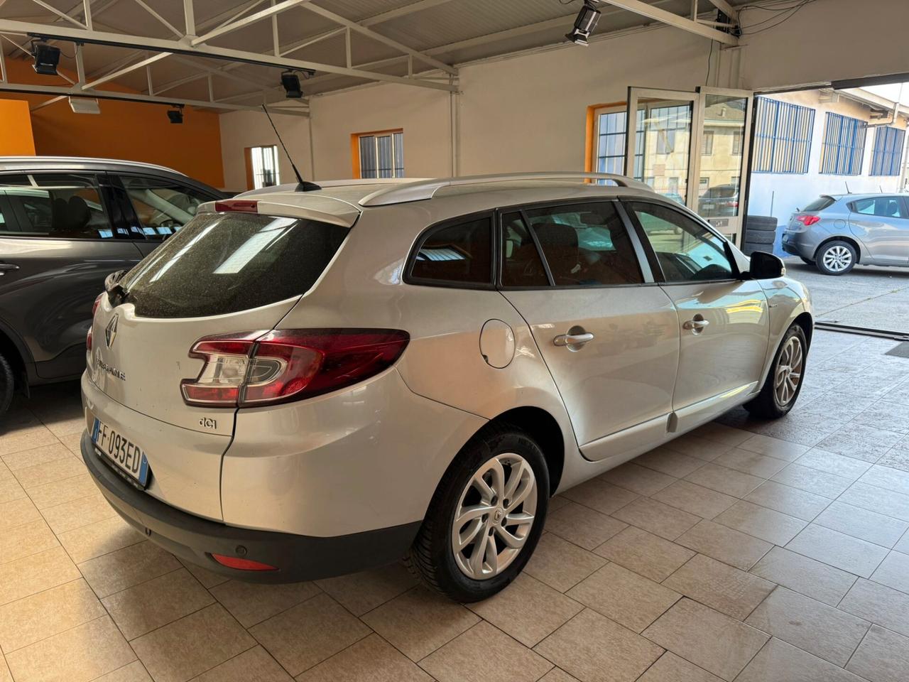 Renault Megane Mégane dCi 110CV EDC SporTour Limited