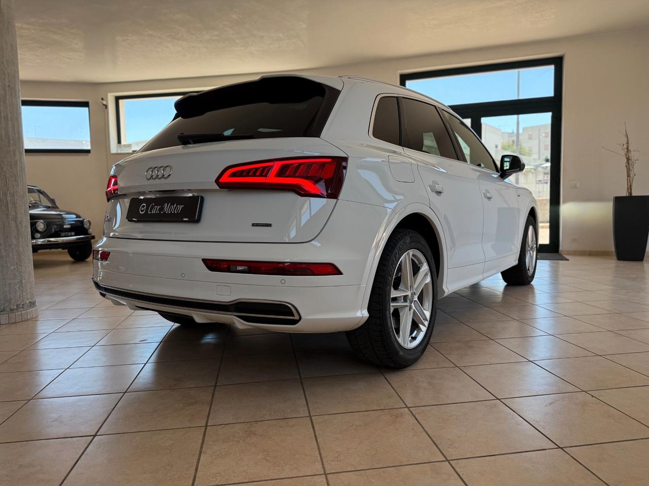 Audi Q5 40 2.0 tdi mhev S Line Plus quat 204cv s-tronic