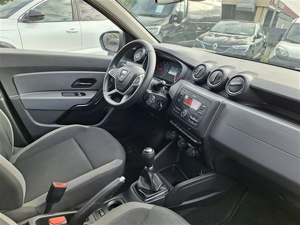 Dacia Duster 1.6 SCe Essential 4x2