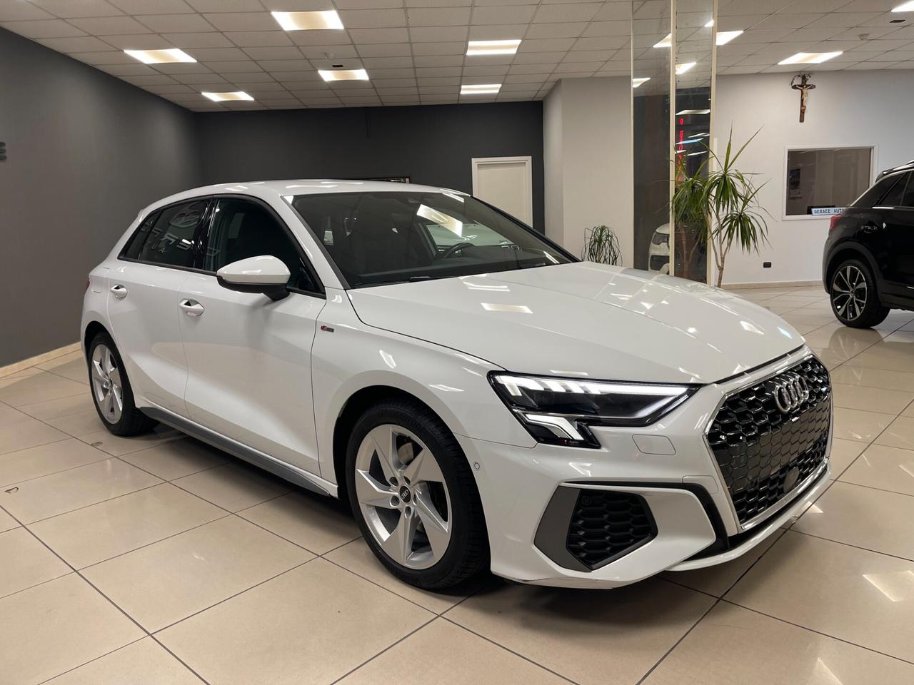 Audi A3 SPB 30 TDI S line edition