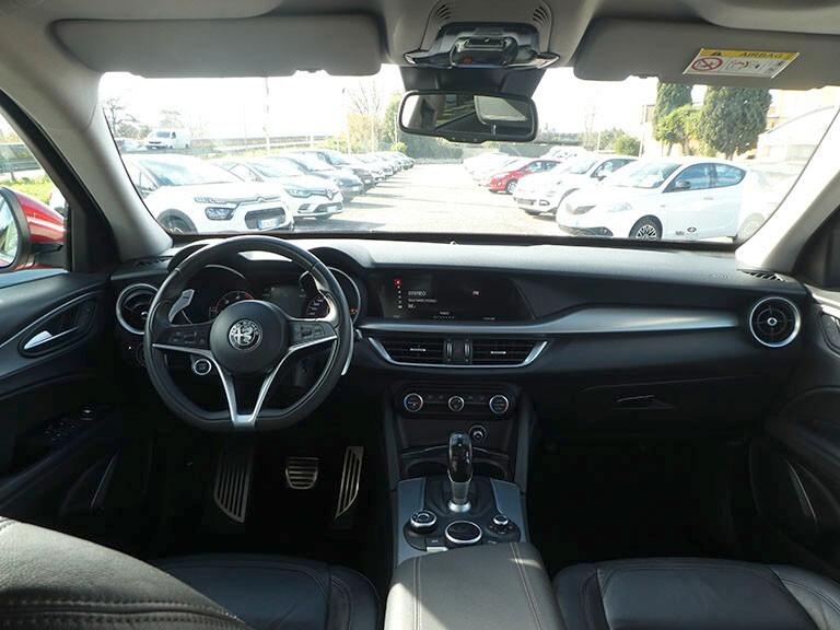 Alfa Romeo Stelvio 2.2 Turbodiesel 210 CV AT8 Q4 Executive