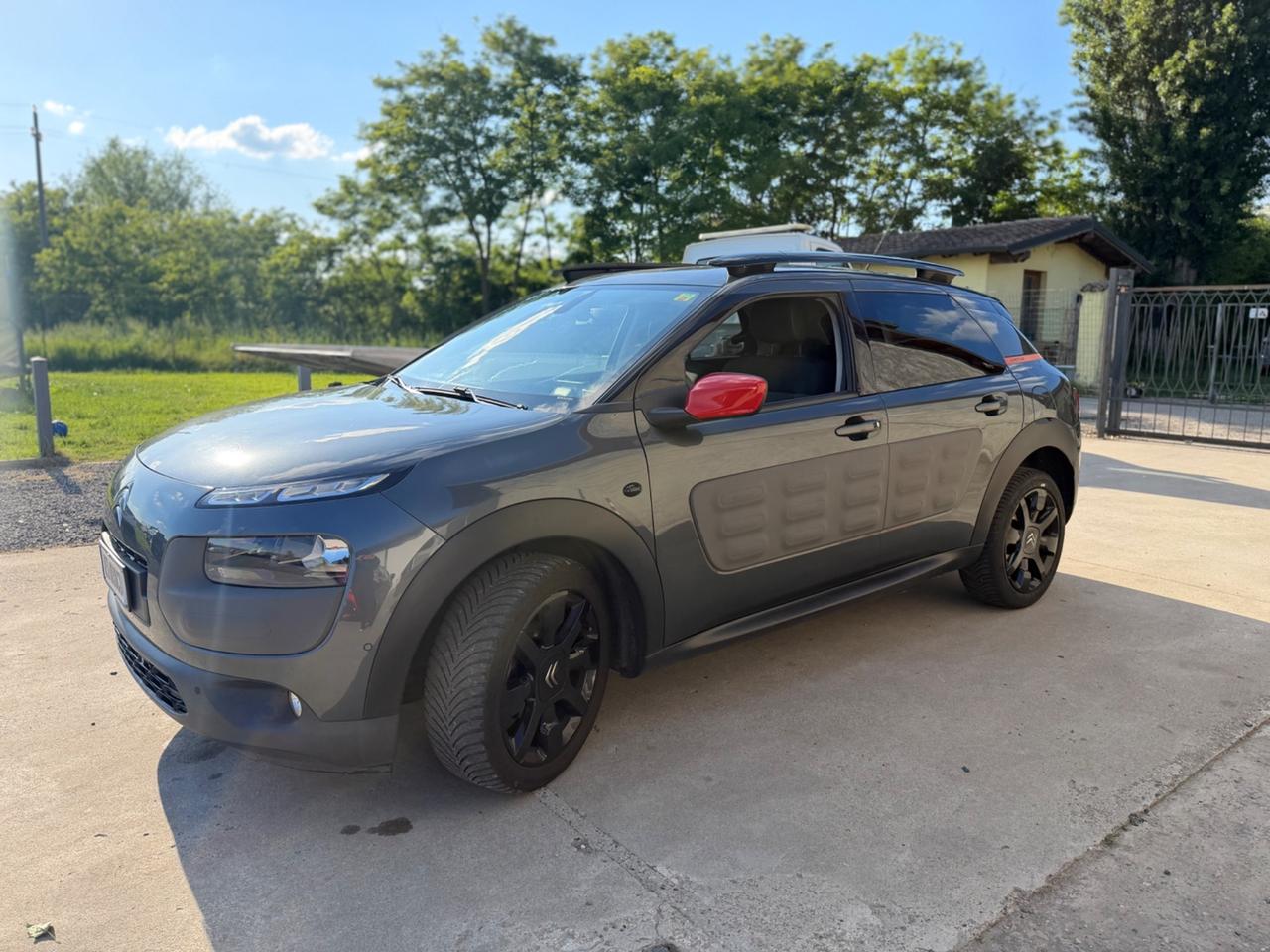 Citroen C4 Cactus PureTech 82 S&S ETG Shine Edition