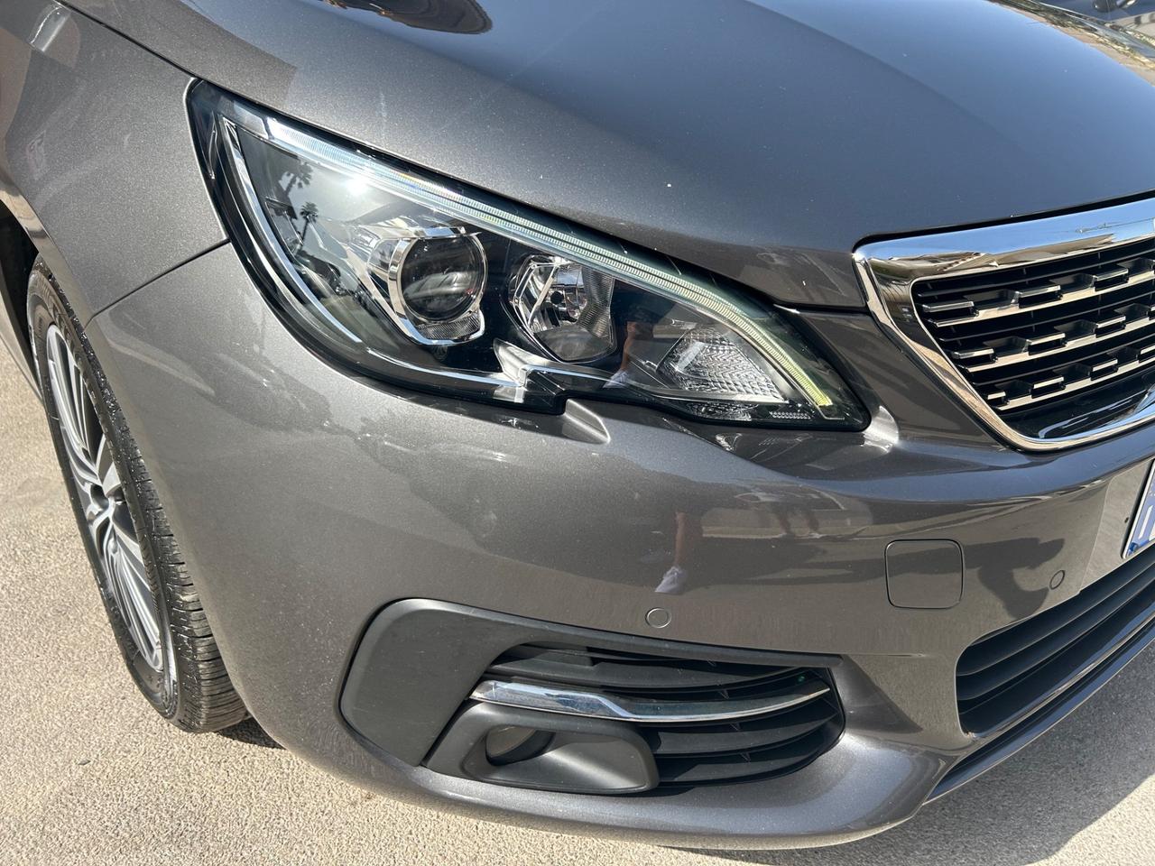 Peugeot 308 BlueHDi 130 S&S Allure