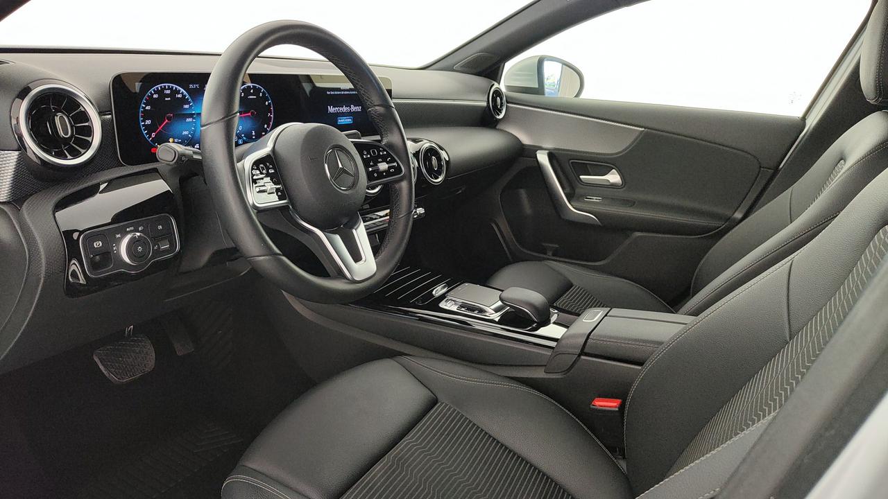 Mercedes-Benz A 200 Sport auto
