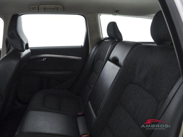 VOLVO XC70 2.4 D5 20V (185CV) cat AWD Kinetic - PER OPERATORI