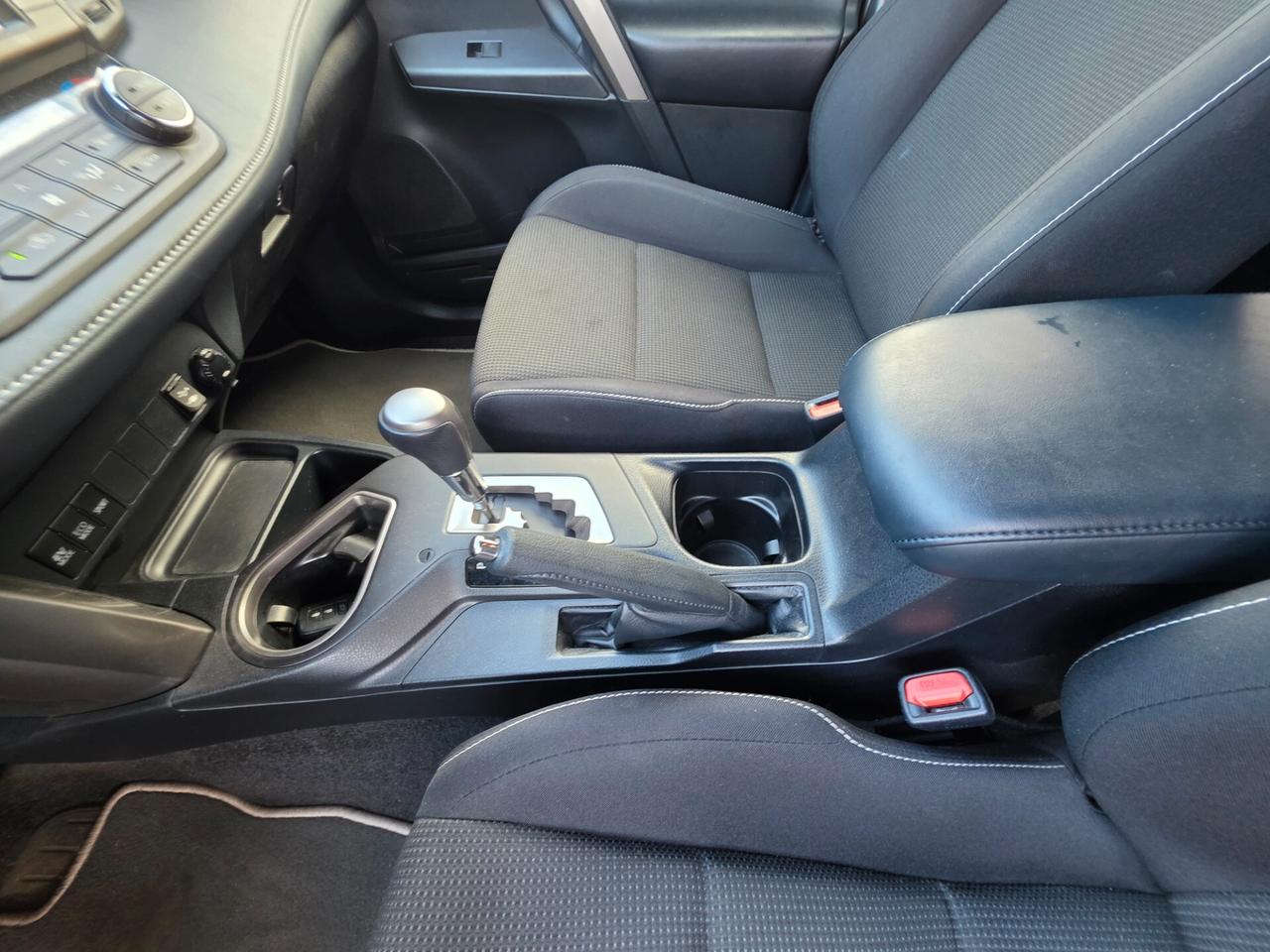 Toyota RAV 4 RAV4 2.5 Hybrid 2WD Lounge Uniproprietario