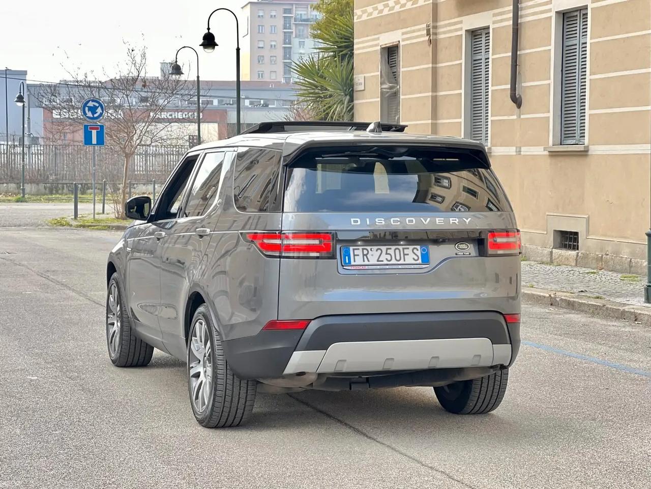 Land Rover Discovery 3.0 SDV6 306 CV HSE Luxury