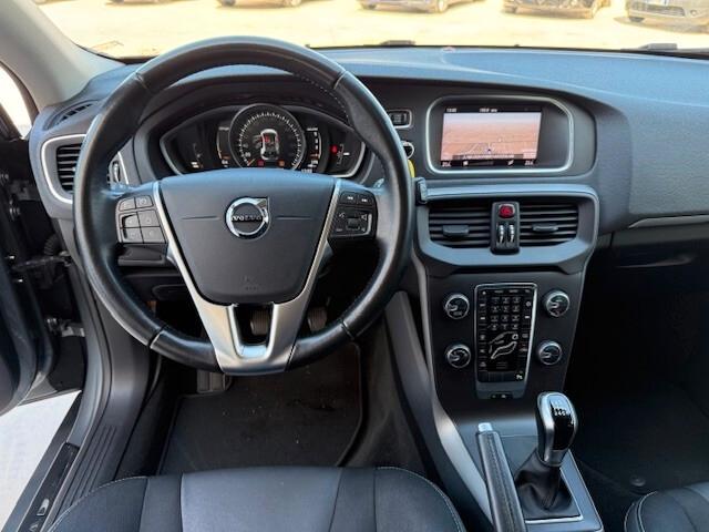 Volvo V40 D2 Business Plus 2019