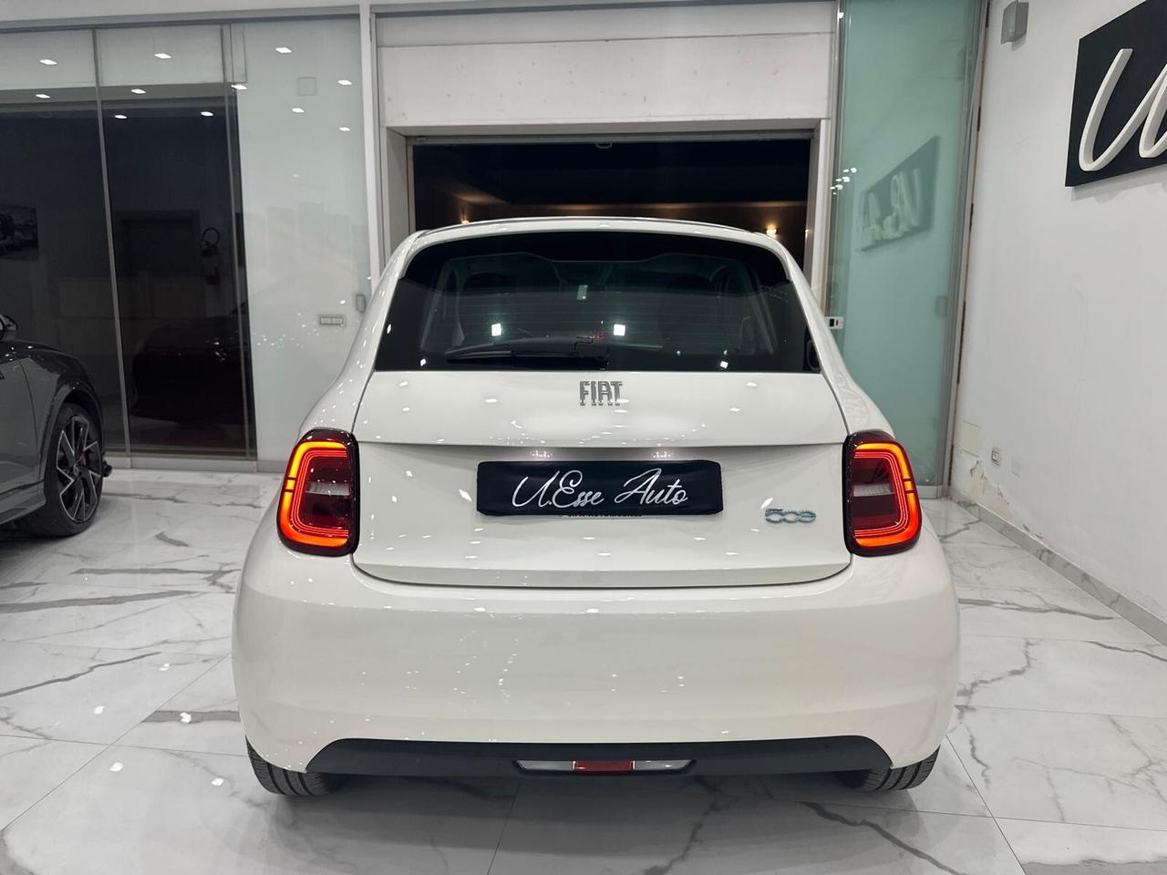 Fiat 500 500e Berlina 23,8 kWh