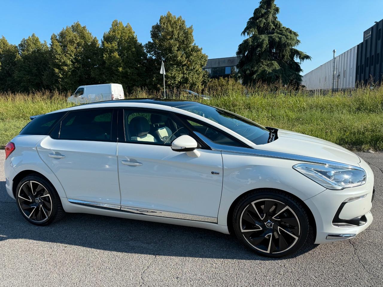 Ds DS5 5 Hybrid4 airdream So Chic
