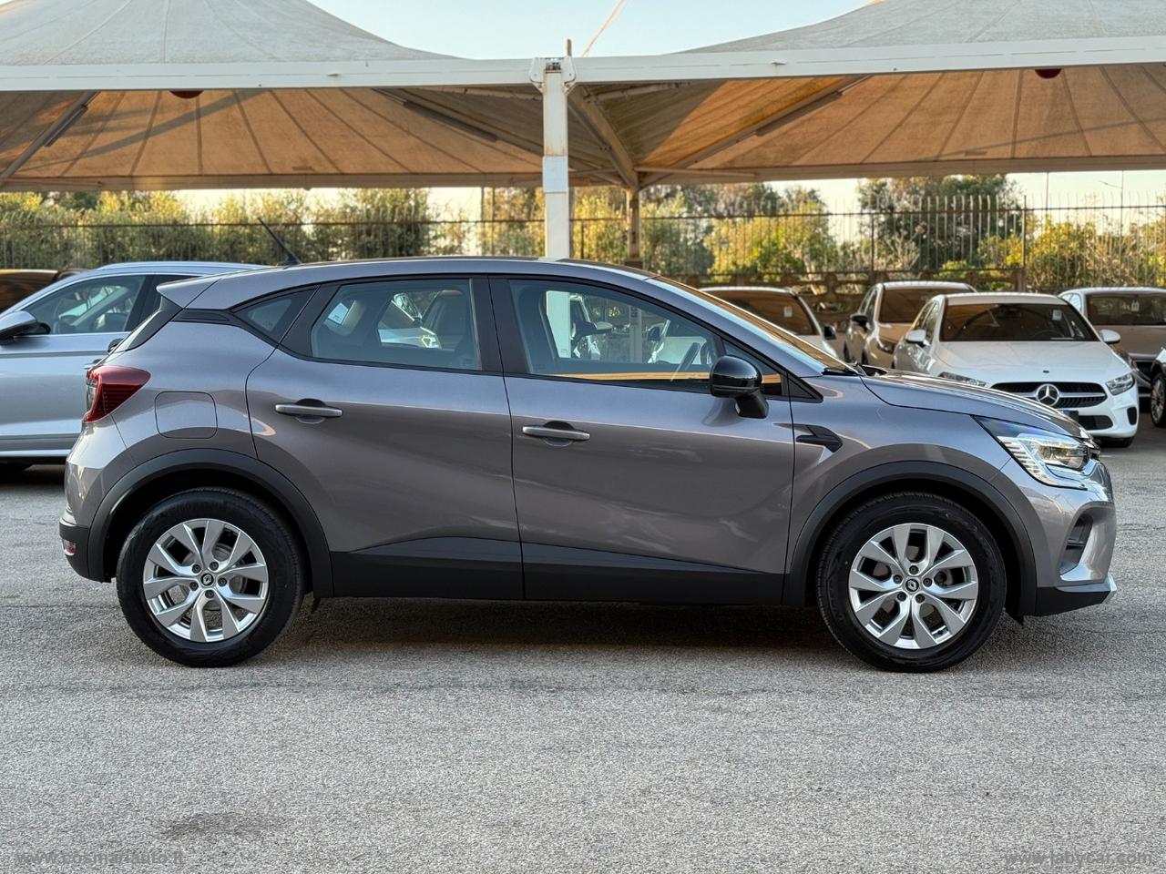 RENAULT Captur TCe 12V 100 CV GPL Life