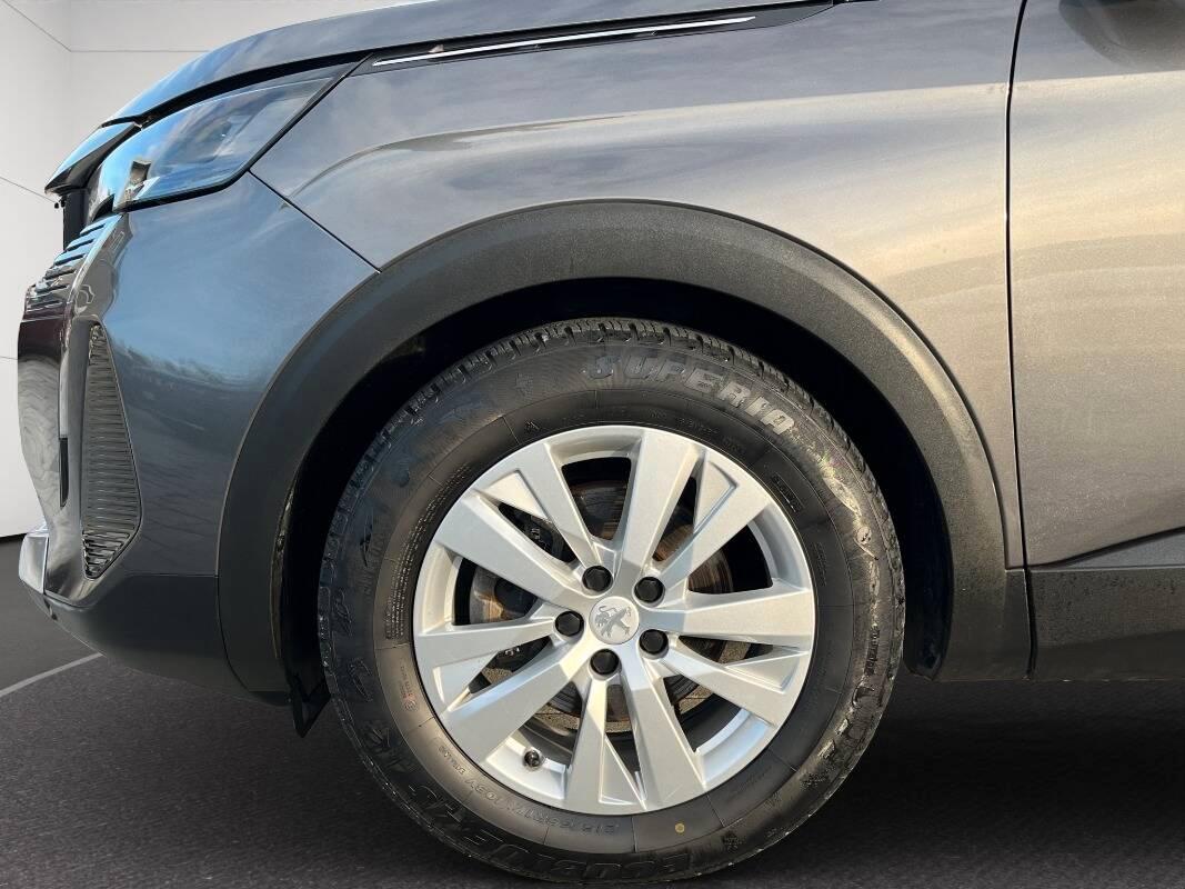 Peugeot 3008 II 1.2 puretech t Active s&s 130cv