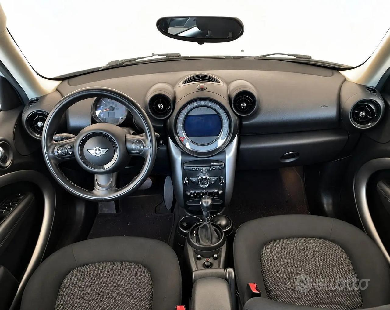 MINI COUNTRYMAN D