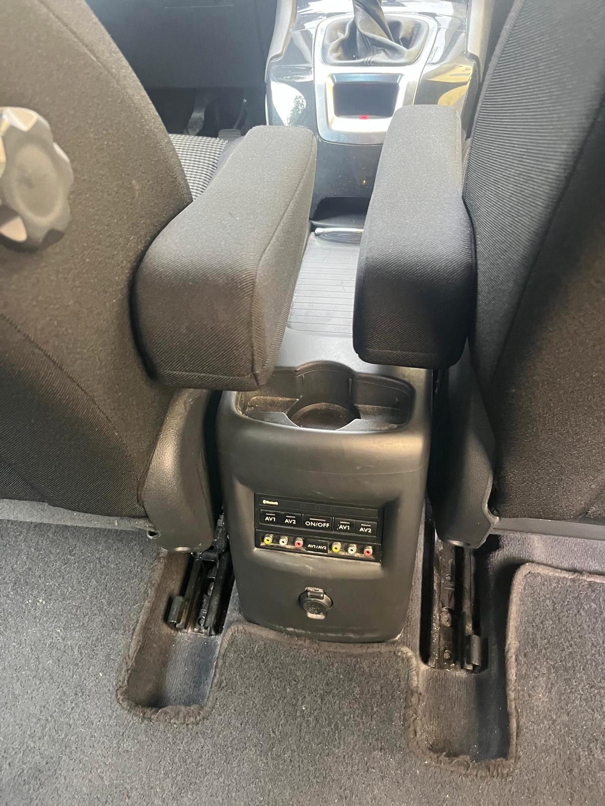 Peugeot 5008 1.6 VTI 120CV, 7 Posti