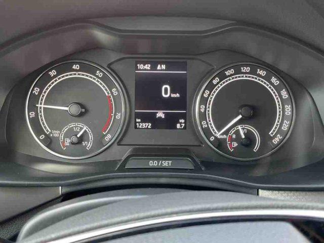 SKODA Kamiq 1.0 G-Tec Clever LED, Winter, Navi, Retrocamera
