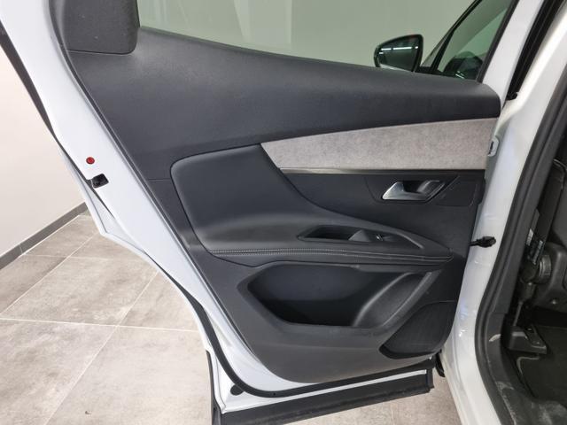 PEUGEOT 3008 PureTech Turbo 130 S&S EAT8 GT