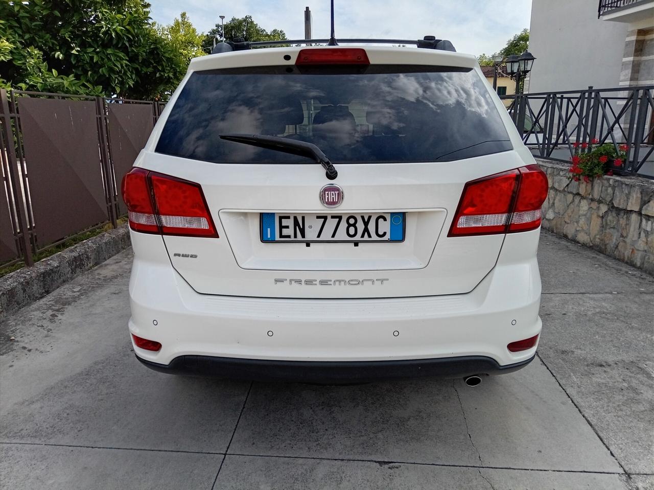 Fiat Freemont 2.0 Mjt 170 CV 4x4 cambio automatico 7 POSTI
