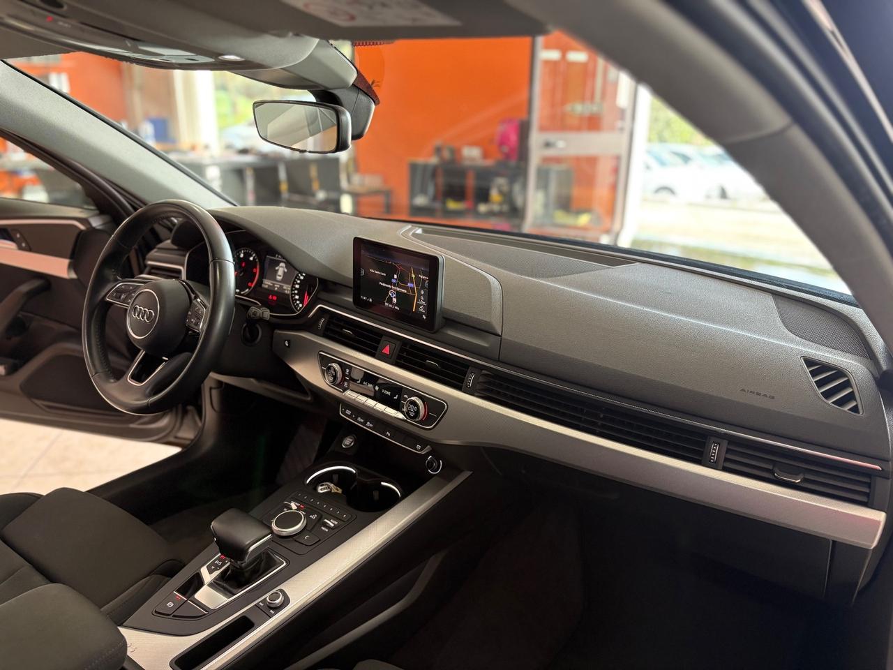 Audi A4 2.0 TDI 150 CV ultra Sport matrix navi permute finanziamenti