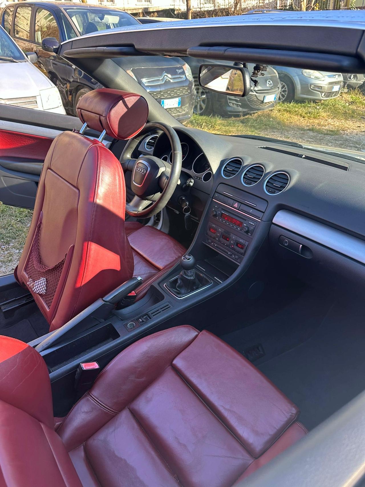 Audi A4 CABRIO SLINE 2.0 TDI KMCERT FULLOPT