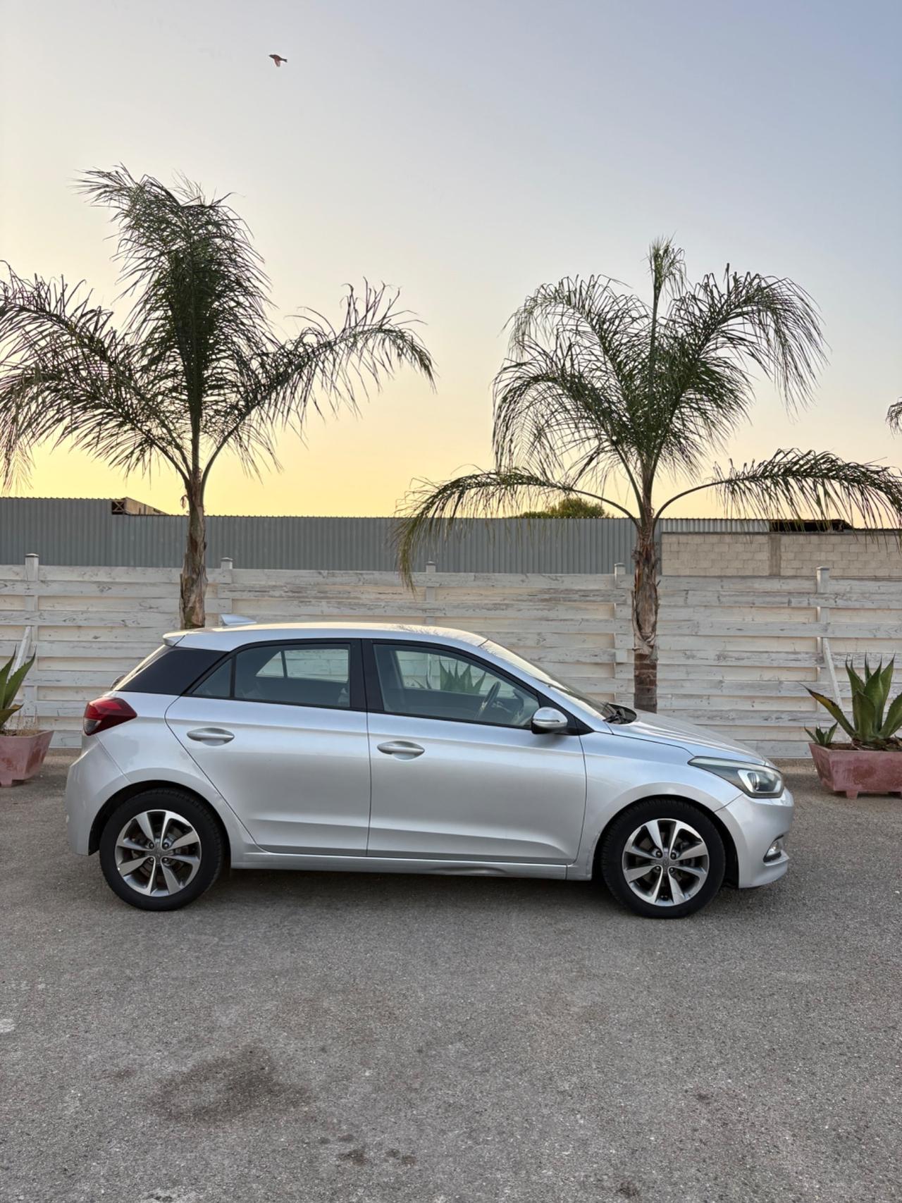 Hyundai i20 1.1 diesel 5 porte in pronta consegna
