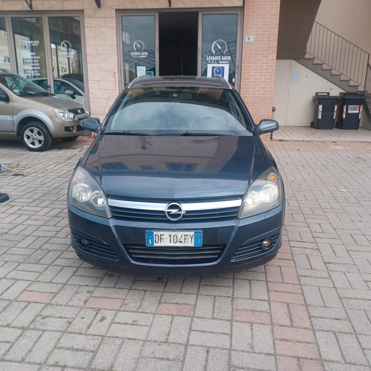 UNICO PROPRIETARIO TAGLIANDI UFFICIALI ASTRA 1.7 TDI SW