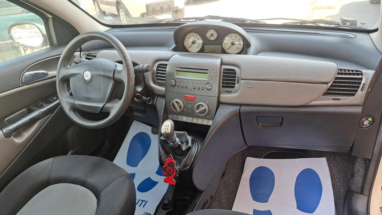 Lancia Ypsilon 1.2 Benzina