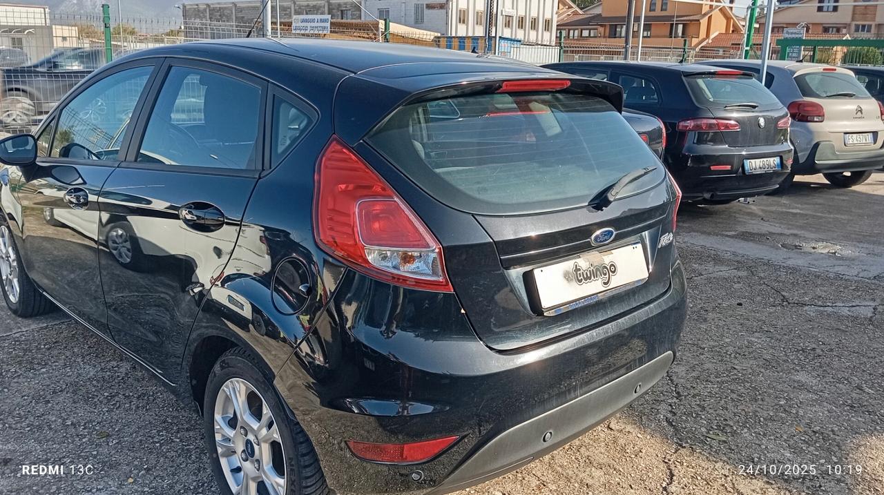 Ford Fiesta 1.5 TDCi 75CV 5 porte Titanium