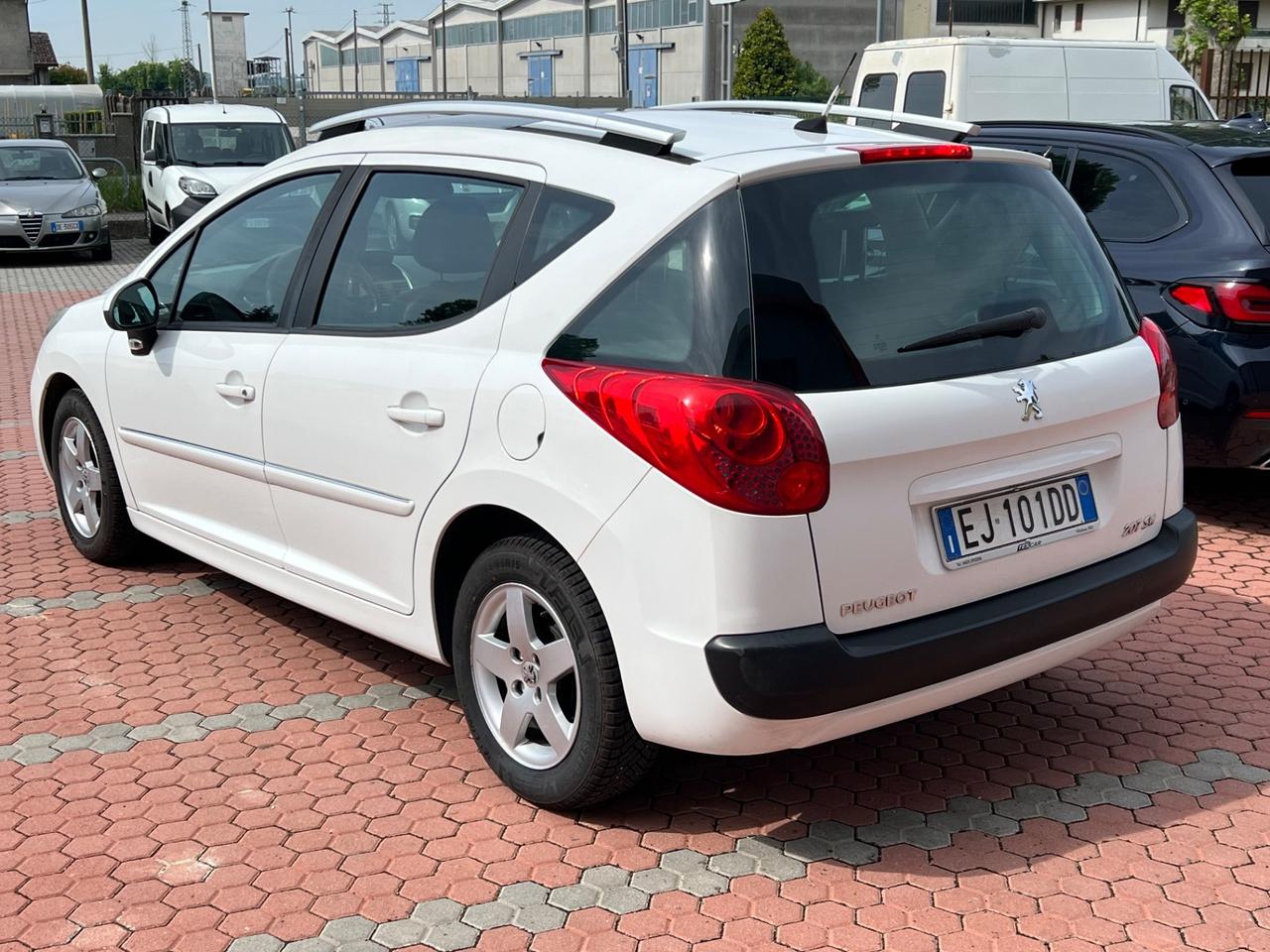 PEUGEOT GPL 207 SW TETTO PANORAMICO 1.4 vti 16v Ciel Allure 95cv