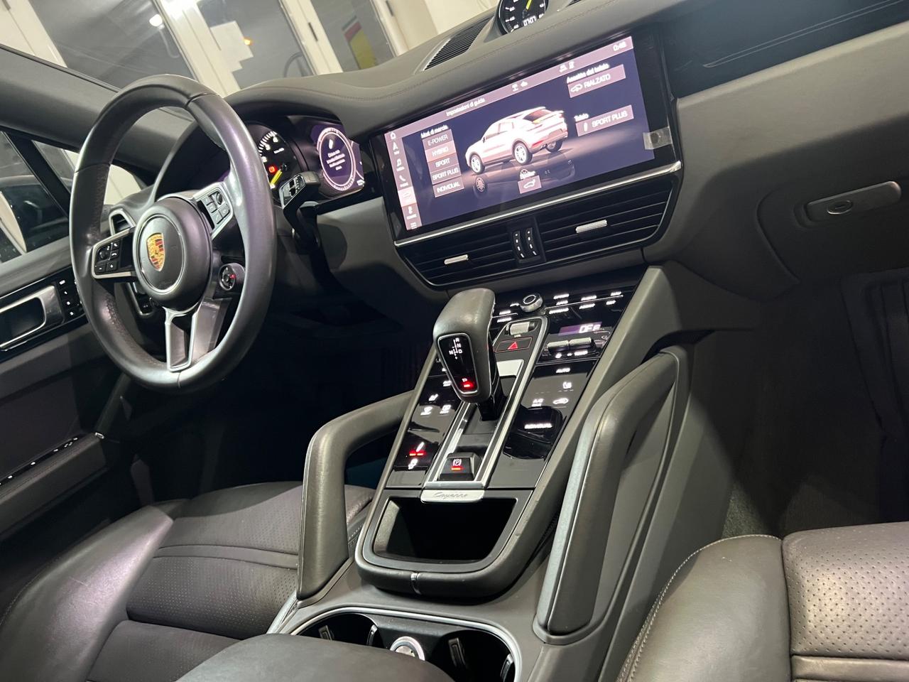 Porsche Cayenne Coupé 3.0 V6 E-Hybrid