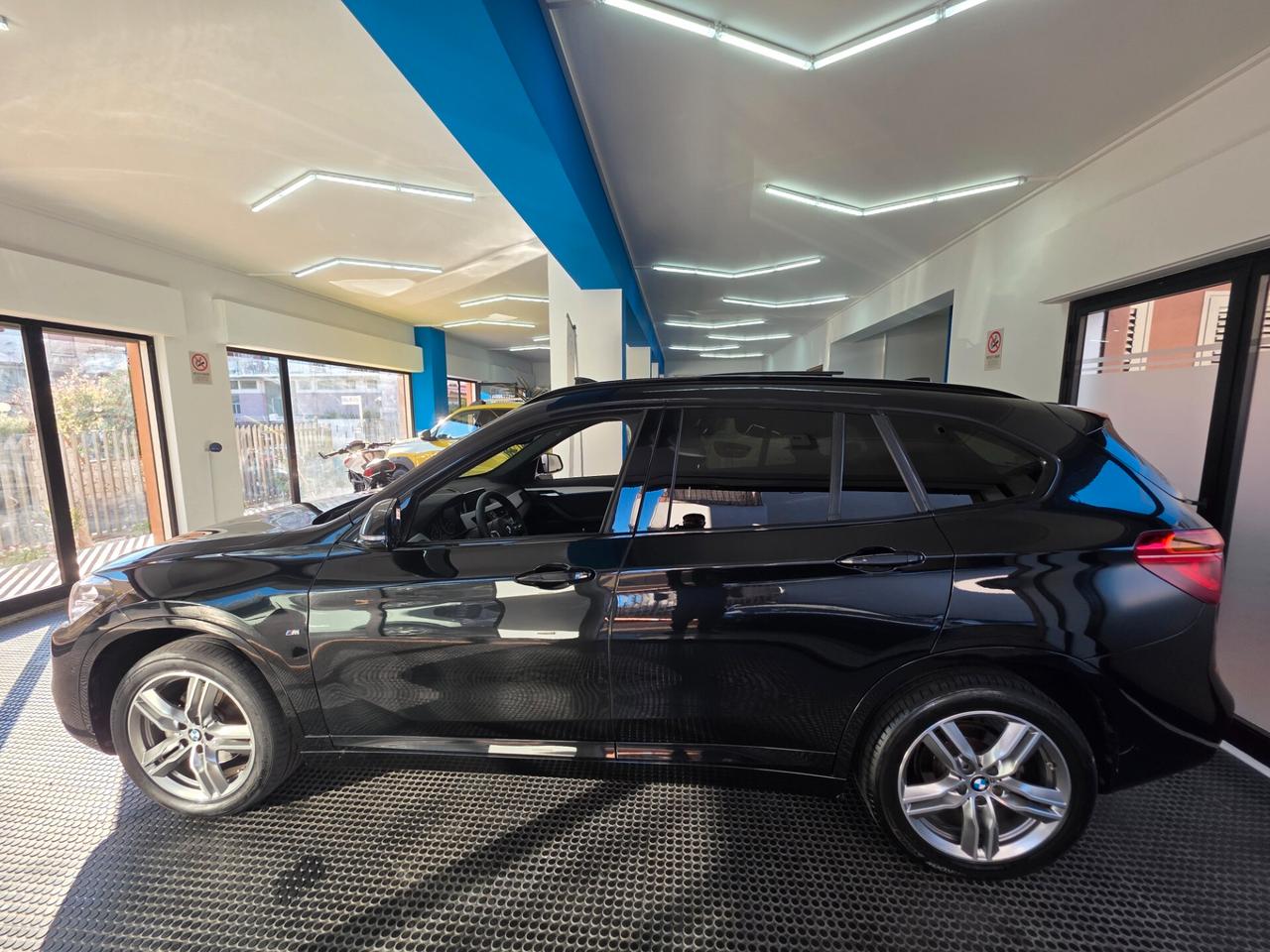 Bmw X1 sDrive 18d M-Sport TETTO