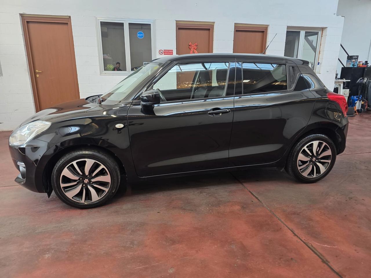 Suzuki Swift 1.2 Hybrid Top NEOPAT