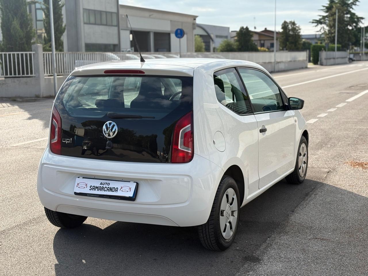 Volkswagen up! 1.0 Benzina 2012