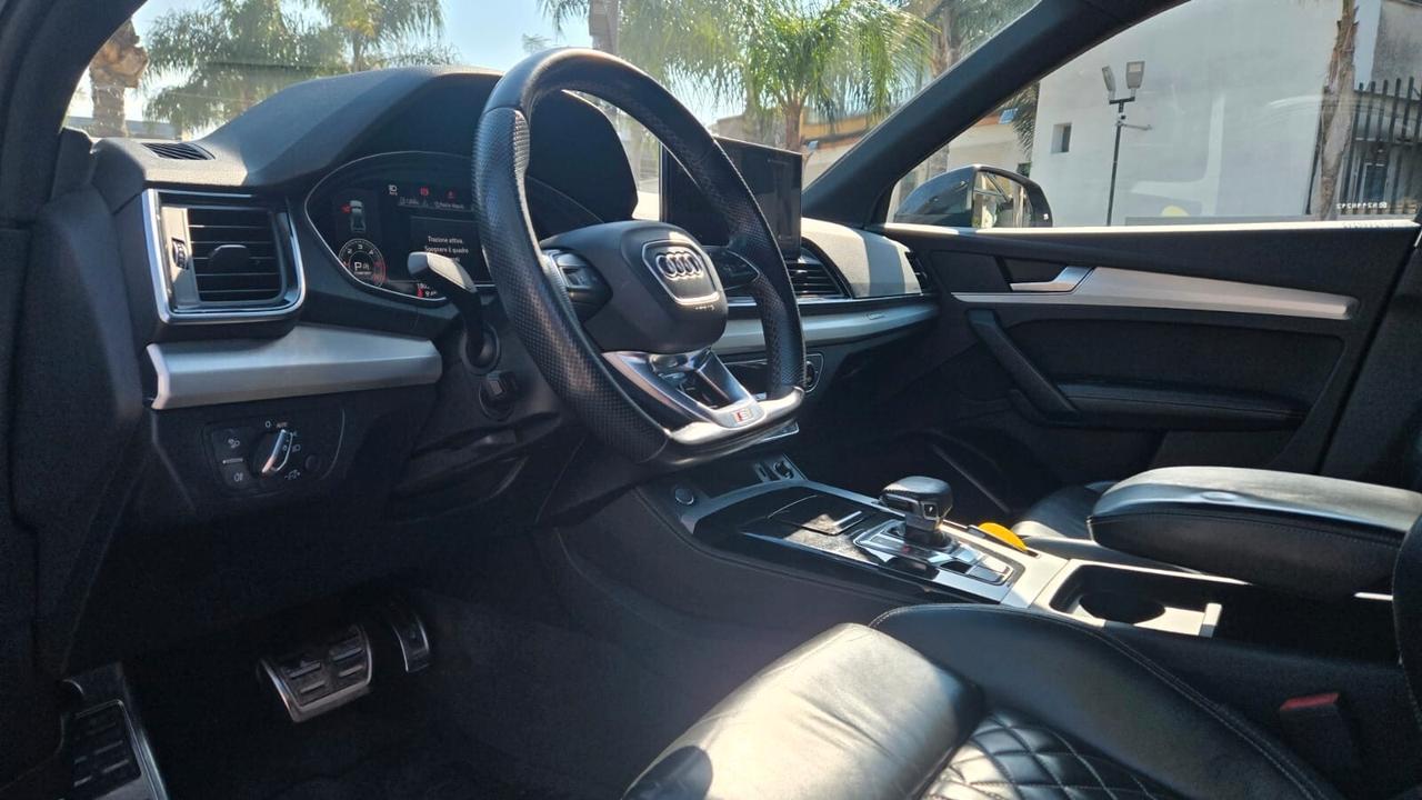 Audi Q5 40 2.0 tdi 204CV mhev 12V S line Quattro S-Tronic