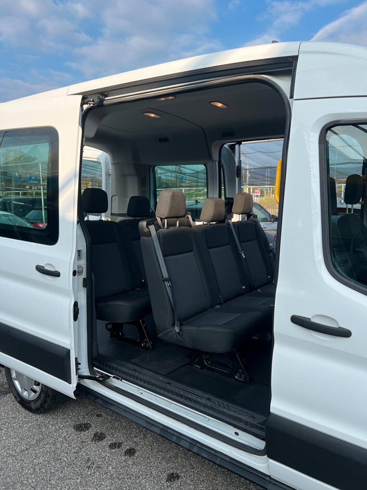 Ford Transit 310 2.0TDCi EcoBlue 130CV aut. PL-TM Combi Trend