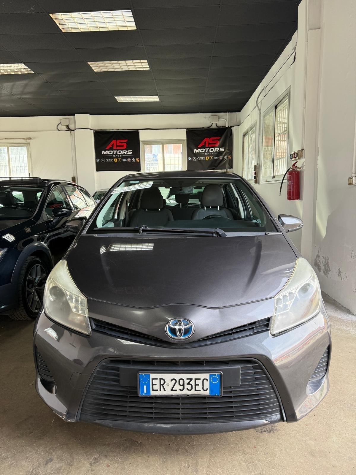 Toyota Yaris 1.5 Hybrid 5 porte Lounge Più