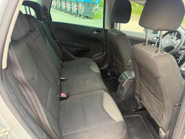 PEUGEOT 308 1.6 8V e-HDi 112CV Stop&Start robotiz. SW Active