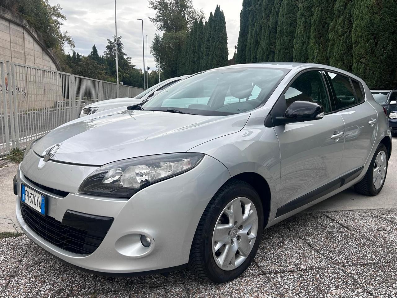 Renault Megane Mégane 1.5 dCi 110CV EDC Attractive