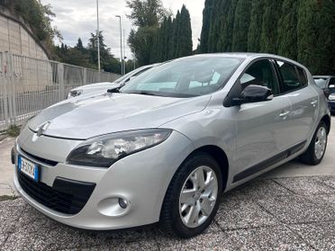 Renault Megane Mégane 1.5 dCi 110CV EDC Attractive